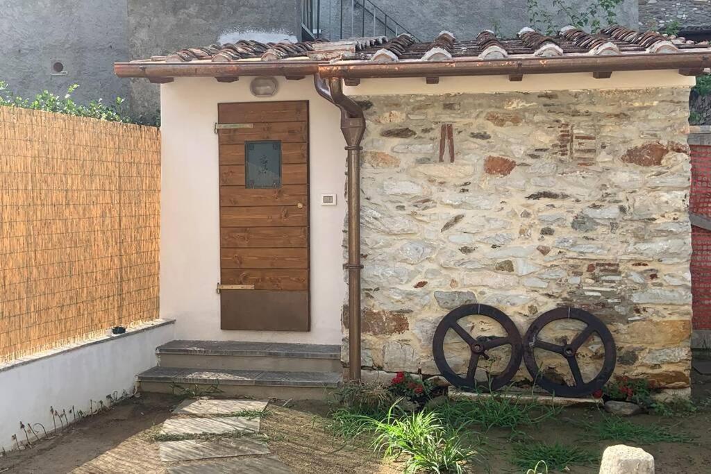 Ferienwohnung Antica Casa Nel Borgo Pietrasanta Exterior foto